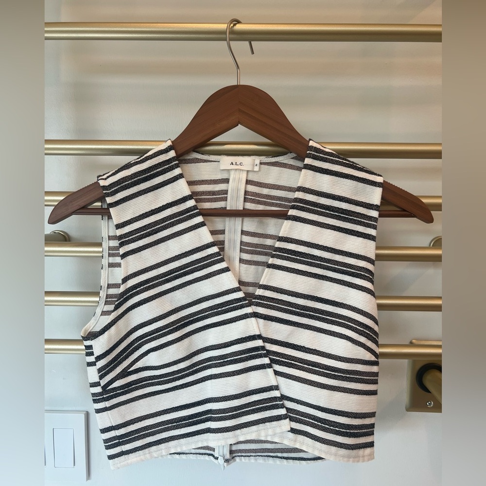 A.L.C. Crop top, size 2